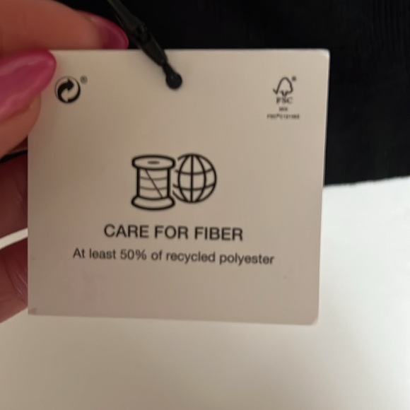 NWT Zara Women's Black Cropped Tank Top - Picture 6 of 8